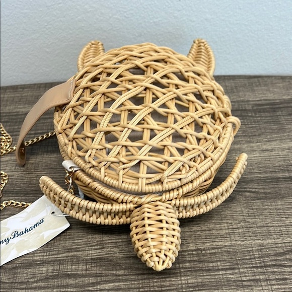 Tommy Bahama | Turtle Woven Bag 🐢 - Picture 6 of 11